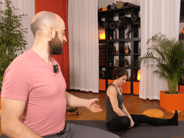 Online Yoga Videos & Übungen für Fortgeschrittene, Geübte, Erfahrene, Online Yoga Kurse für Fortgeschrittene, Geübte, Erfahrene, Haltungen der 1. Serie des Ashtanga Yoga