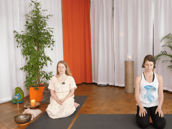 Online Yoga Videos & Übungen für Fortgeschrittene, Geübte, Erfahrene, Online Yoga Kurse für Fortgeschrittene, Geübte, Erfahrene, Atem, Atmung, Pranayama