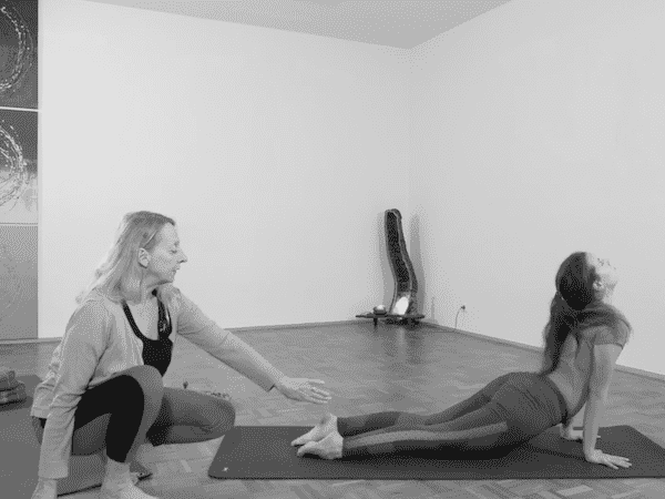 Online Yoga Videos & Übungen für Fortgeschrittene, Geübte, Erfahrene, Online Yoga Kurse für Fortgeschrittene, Geübte, Erfahrene, Haltungen der 1. Serie des Ashtanga Yoga